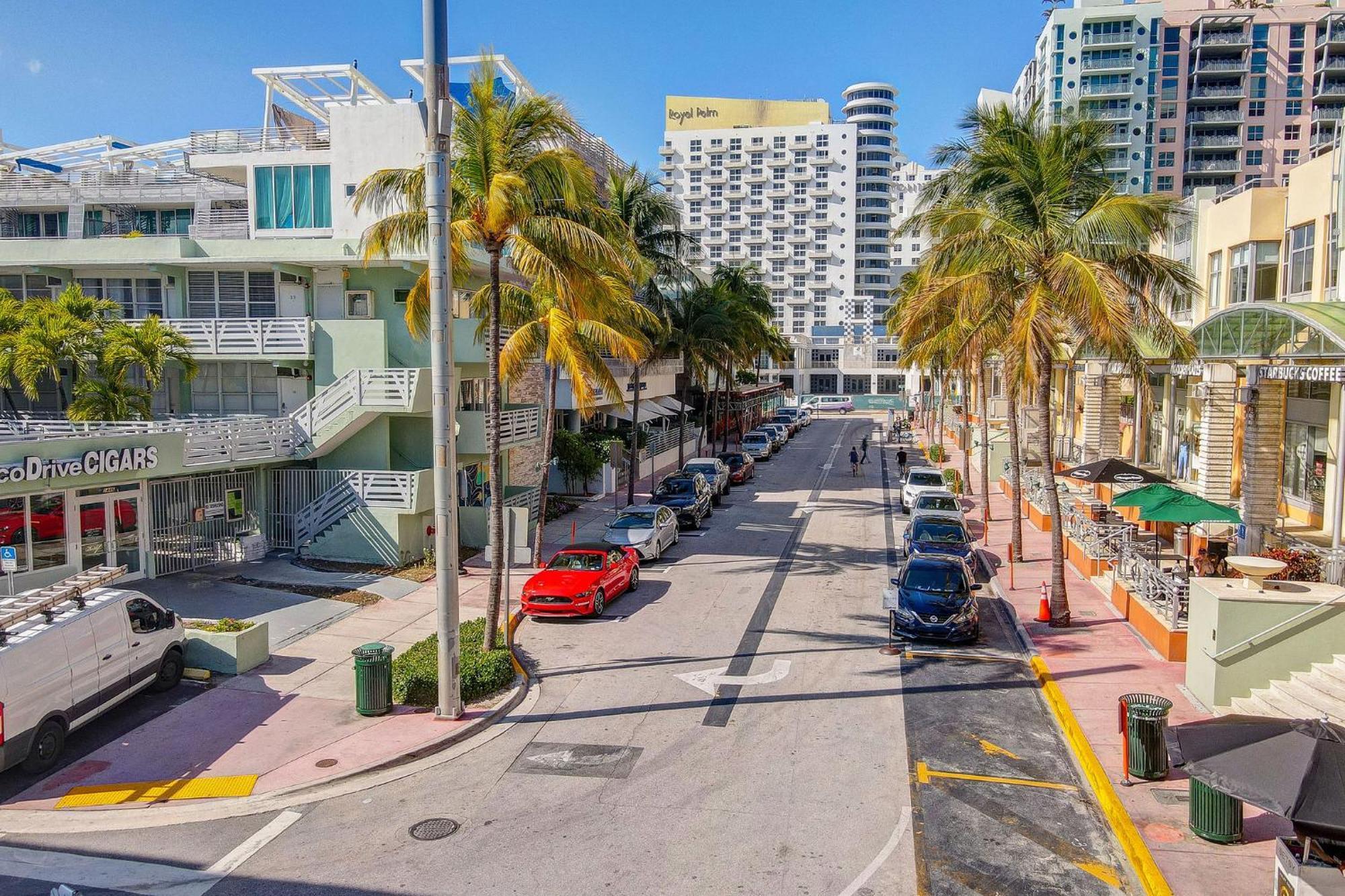 Balcony Chic Apt, W/2 Queenbeds, On Ocean Dr Beach Apartment Miami Beach Exterior photo