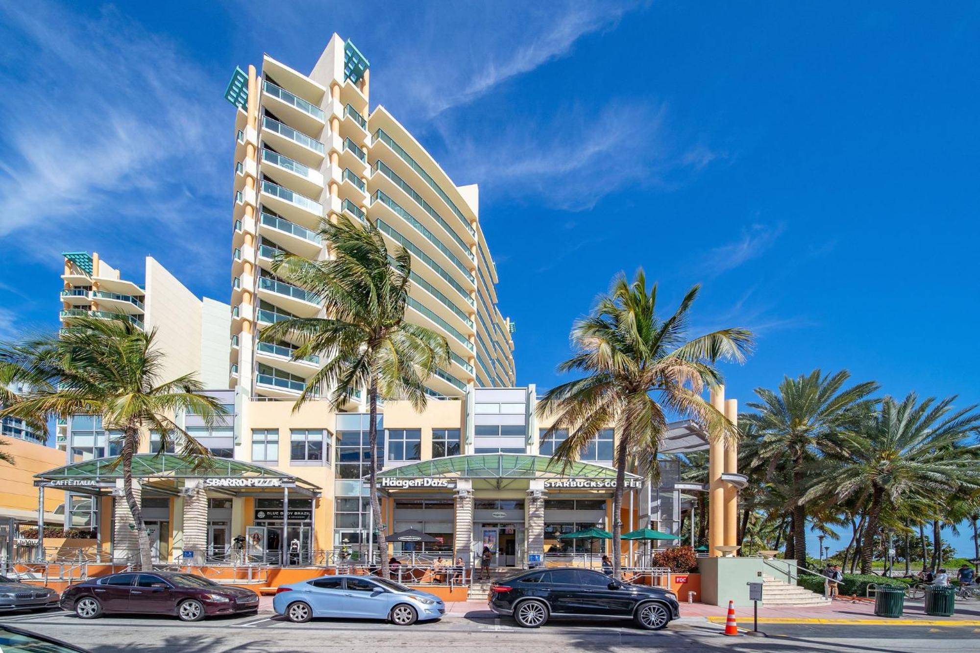 Balcony Chic Apt, W/2 Queenbeds, On Ocean Dr Beach Apartment Miami Beach Exterior photo